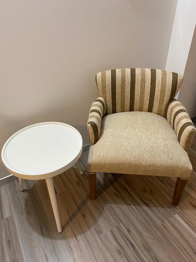 Donna Alda Dfc Apartment Салта Екстериор снимка