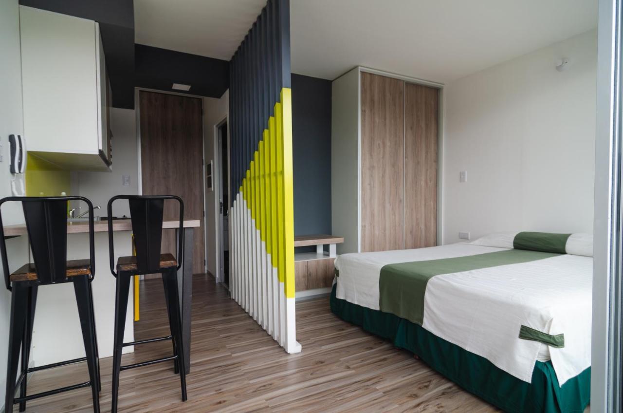 Donna Alda Dfc Apartment Салта Екстериор снимка
